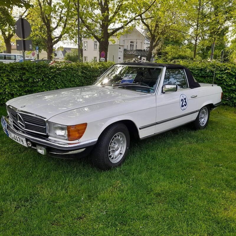 Weiß Gebraucht 1983 Mercedes SL280 Cabrio | 26.250 € - Bild 1/4