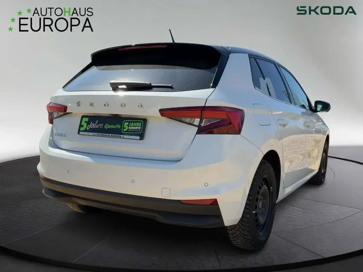 Gebraucht Skoda Fabia Style 150 PS (110 kW) 2023 Weiß Kleinwagen
