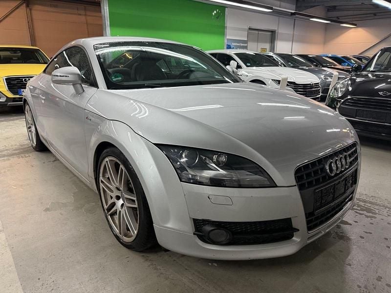 Silber Gebraucht 2010 Audi TT S-Line Coupé | 11.990 € (Fairer Preis) - Bild 1/4