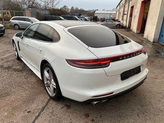 Gebraucht Porsche Panamera 4S 421 PS (309 kW) 2017 Weiß Limousine