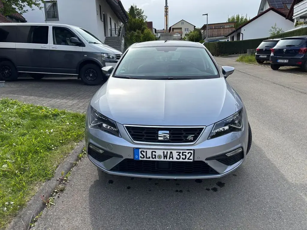 Gebraucht Seat Leon ST FR 131 PS (96 kW) 2019 Silber Kombi
