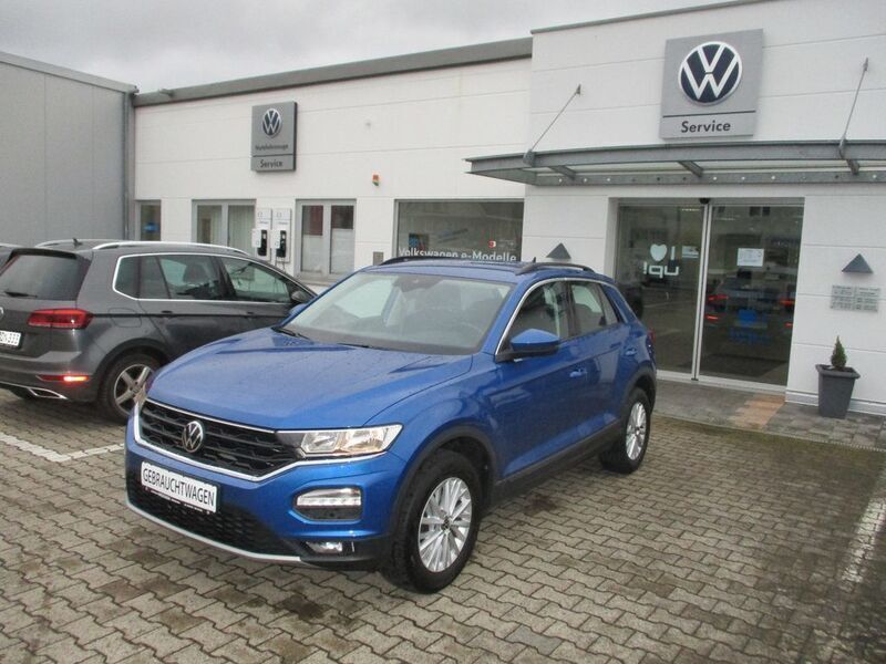 Blau Gebraucht 2021 VW T-Roc Style SUV | 23.790 € (Guter Preis) - Bild 1/4