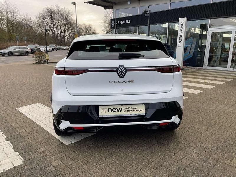 Gebraucht Renault Megane E-Tech Equilibre 96 kW (131 PS) 2022 Gletscherweiss Limousine