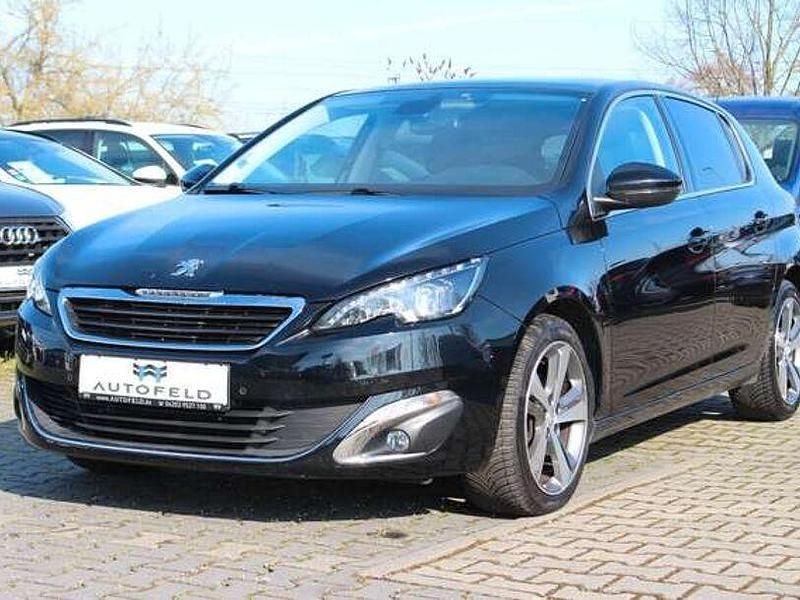 Gebraucht Peugeot 308 131 PS (96 kW) 2016 Schwarz Limousine