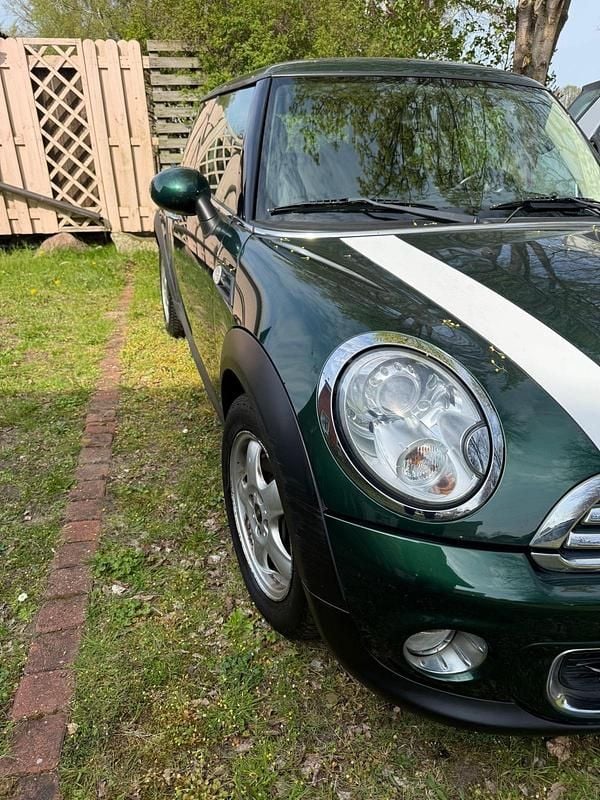 Gebraucht Mini Cooper 122 PS (89 kW) 2010 Grün Kleinwagen