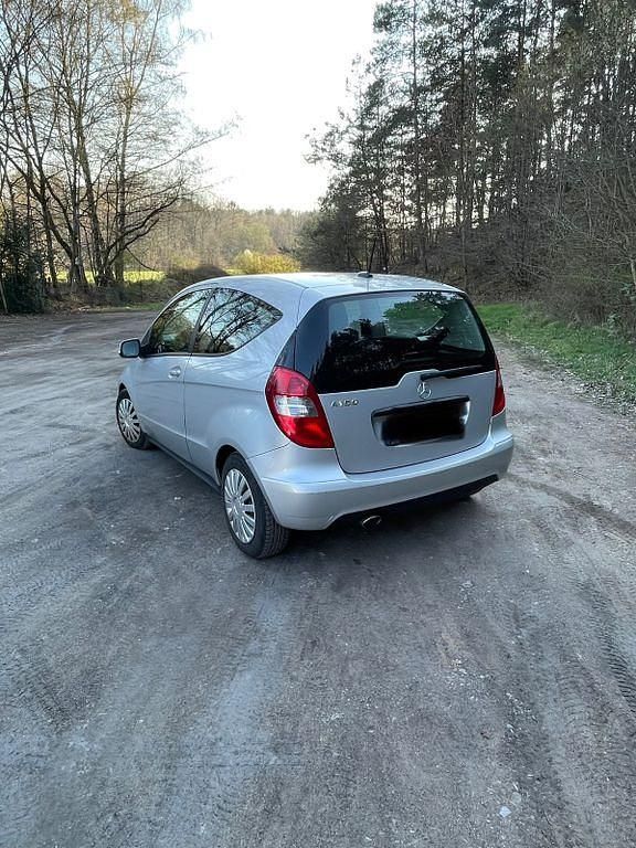 Gebraucht Mercedes A150 95 PS (69 kW) 2009 Silber Limousine