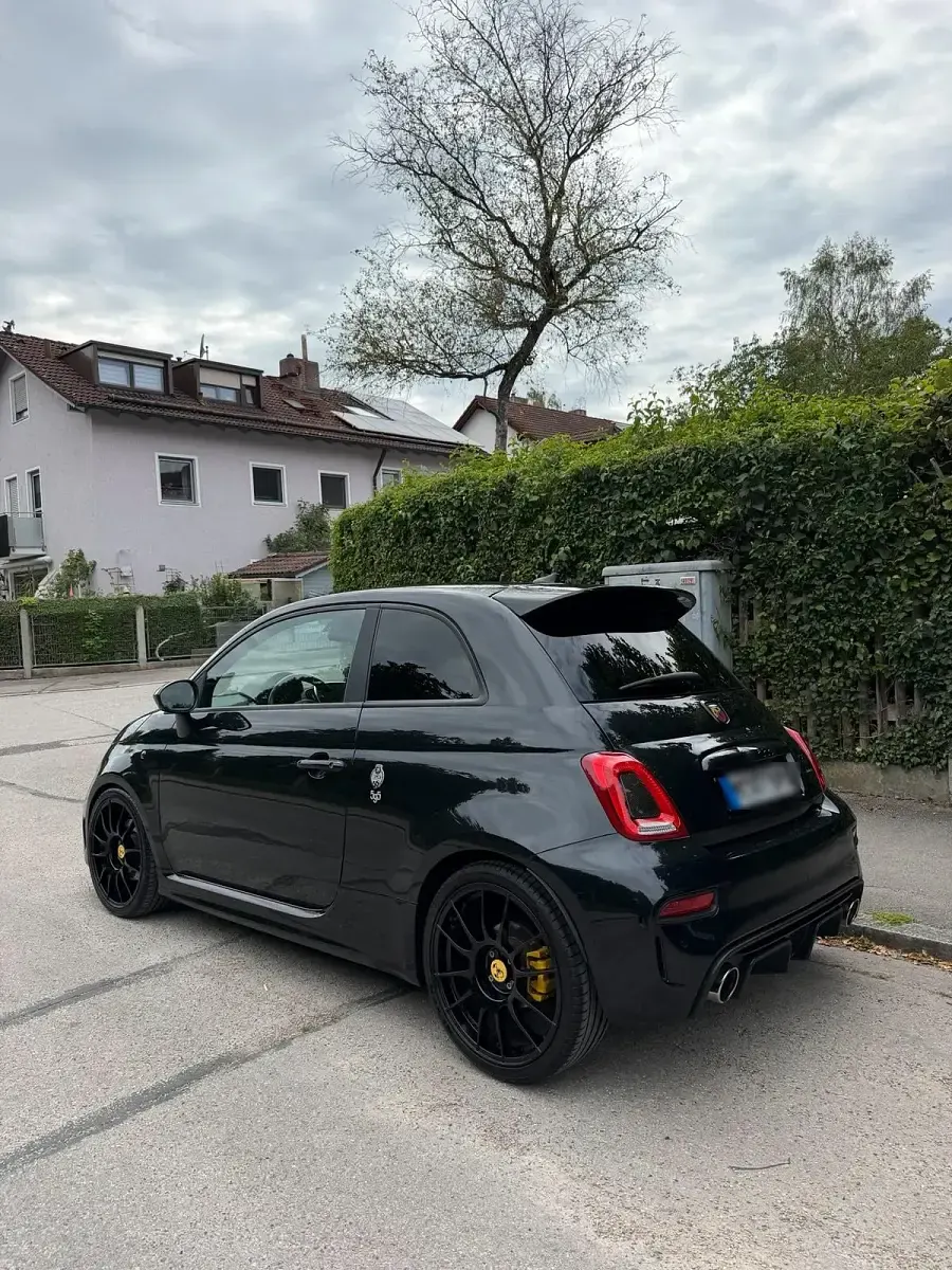 Gebraucht Abarth 595 Turismo 165 PS (121 kW) 2020 Schwarz Kleinwagen