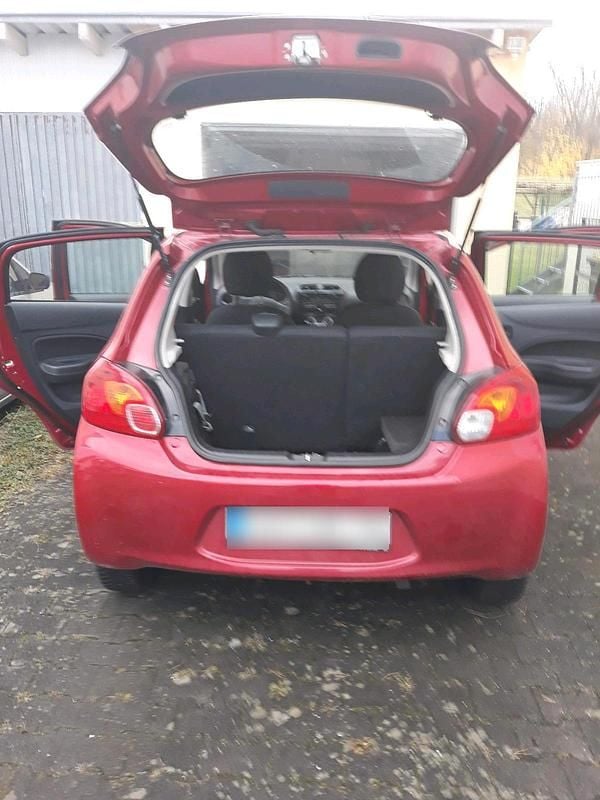 Gebraucht Mitsubishi Space Star 71 PS (52 kW) 2015 Rot Kleinwagen