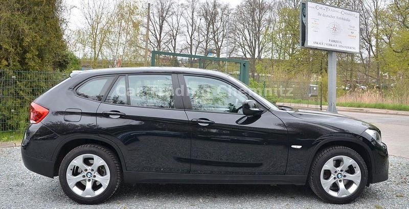 Gebraucht BMW X1 150 PS (110 kW) 2010 Schwarz SUV
