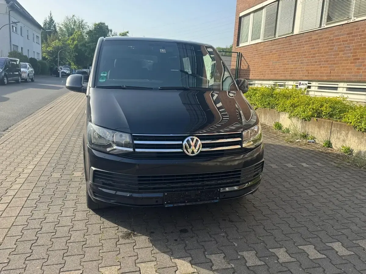 Gebraucht VW Caravelle 131 PS (96 kW) 2006 Schwarz Van