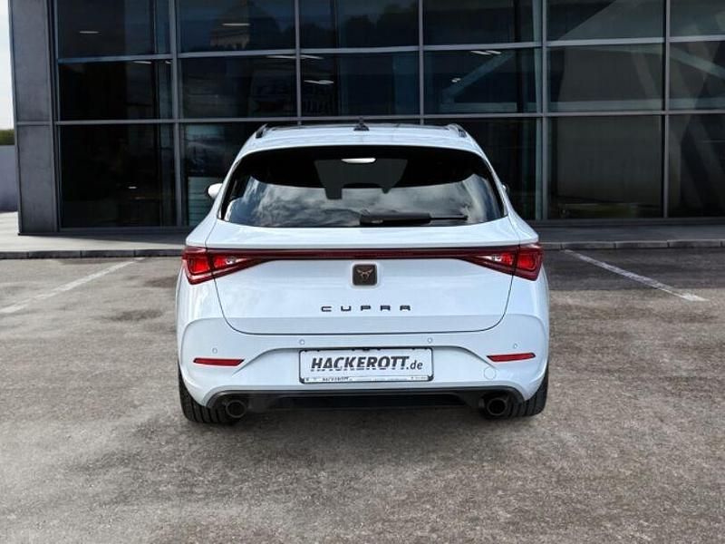 Second-hand Cupra Leon 245 CP (180 kW) 2023 Alb Break