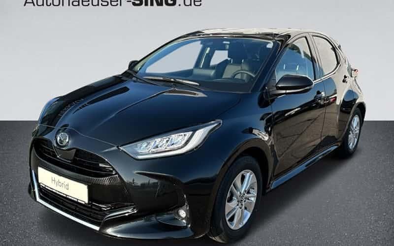 Schwarz Gebraucht 2025 Mazda 2 Center-Line Limousine | 20.990 € (Fairer Preis) - Bild 1/4