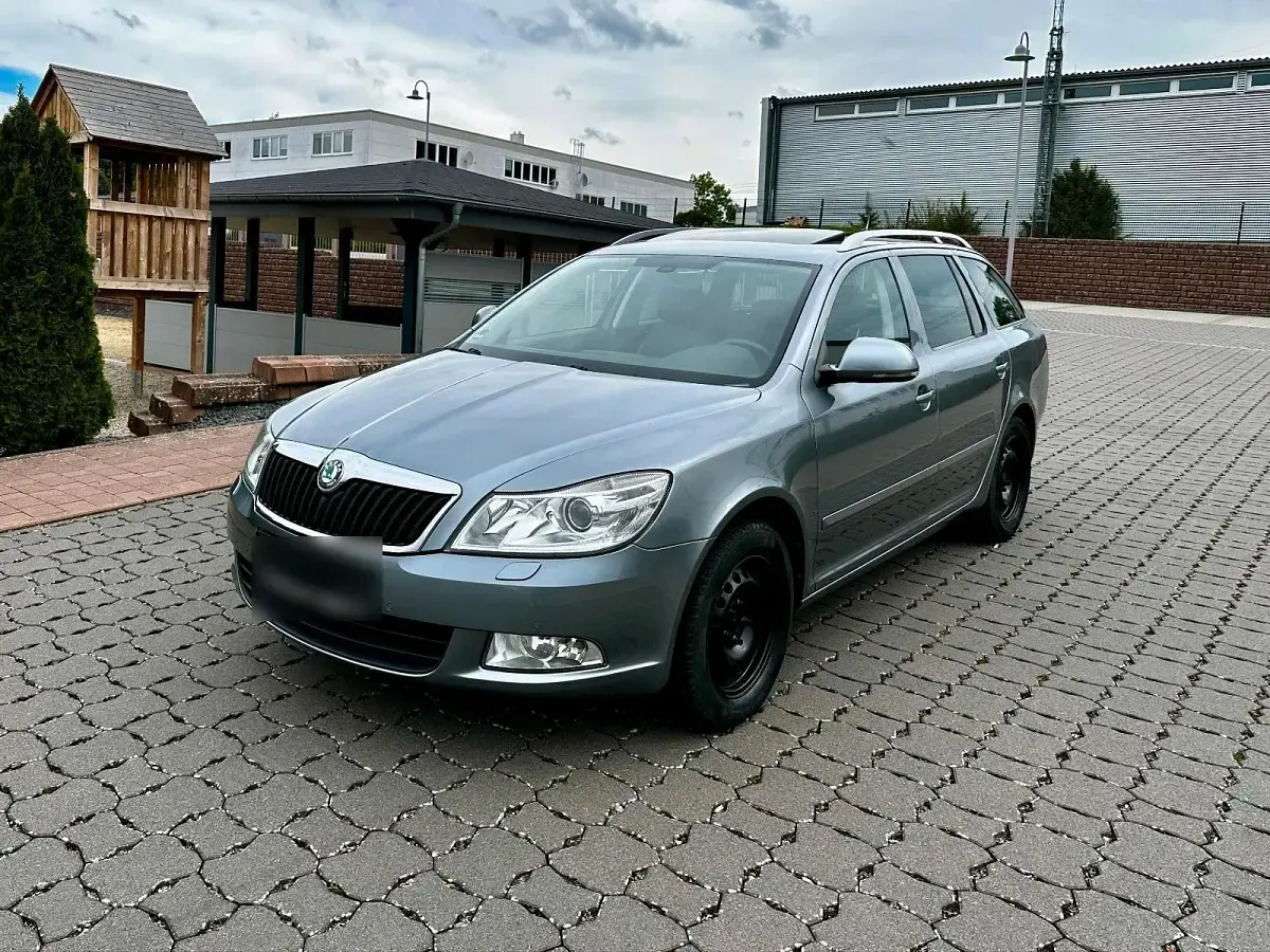 Gebraucht Skoda Octavia 160 PS (117 kW) 2013 Kombi