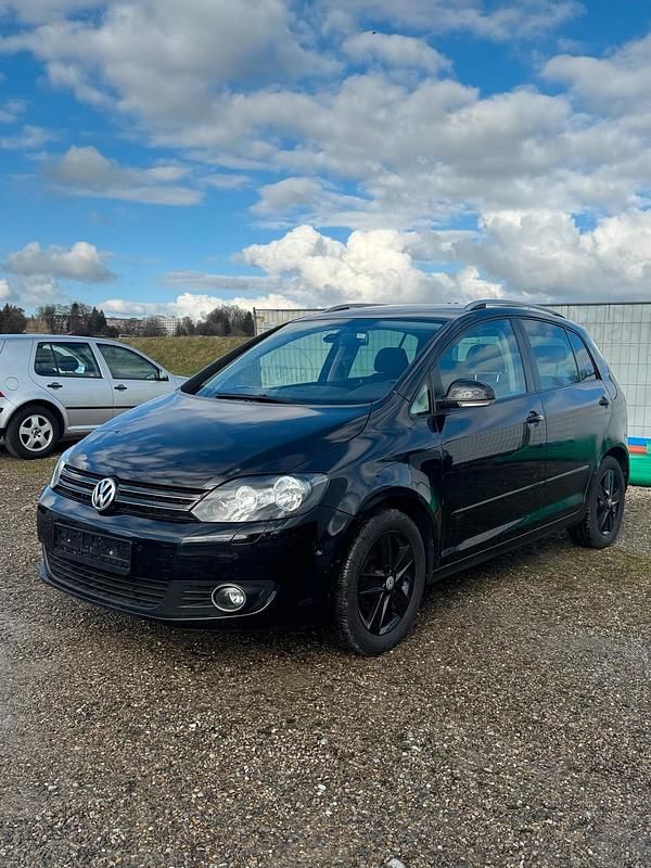 Gebraucht VW Golf VI 105 PS (77 kW) 2011 Schwarz Kleinwagen