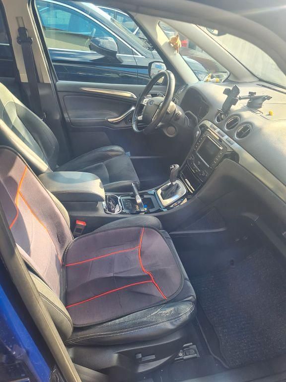 Gebraucht Ford Galaxy Titanium 163 PS (119 kW) 2014 Blau Van / Kleinbus