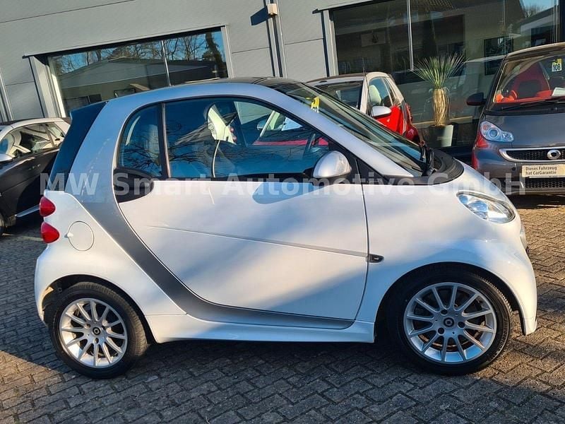 Gebraucht Smart ForTwo Coupé Passion 54 PS (39 kW) 2012 Silber Coupé
