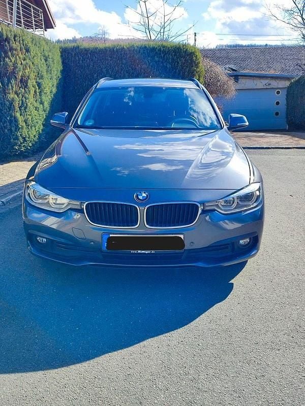 Gebraucht BMW 320 Efficient Dynamics 190 PS (139 kW) 2018 Kombi