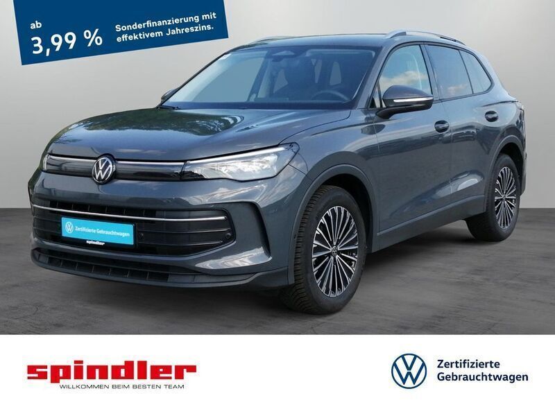 Delfingrau metallic Gebraucht 2024 VW Tiguan Life SUV | 34.480 € (Fairer Preis) - Bild 1/3