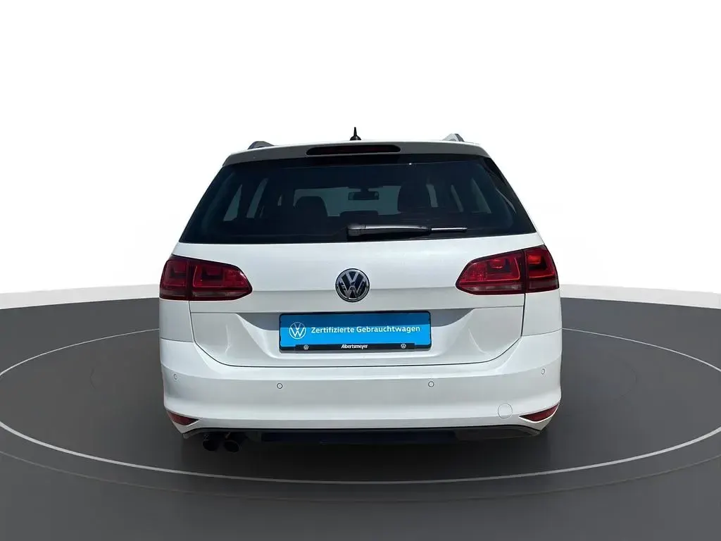 Gebraucht VW Golf VII Highline 122 PS (89 kW) 2014 Weiß Kombi