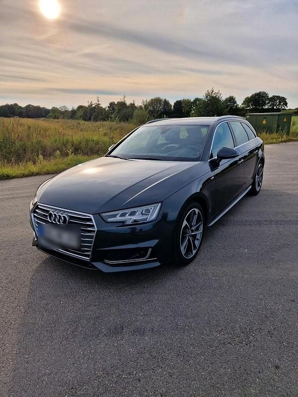Gebraucht Audi A4 272 PS (200 kW) 2016 Grau Kombi