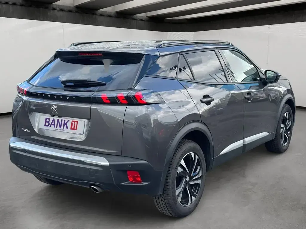 Gebraucht Peugeot 2008 Allure 131 PS (96 kW) 2021 Grau SUV