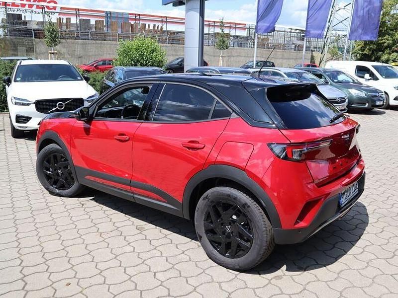 Gebraucht Opel Mokka-e 100 kW (136 PS) 2023 Kosmos rot metallic SUV