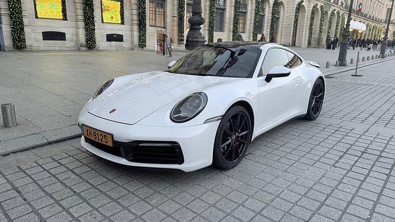 Gebraucht Porsche 911 Carrera 4S 450 PS (330 kW) 2019 Weiß Coupé