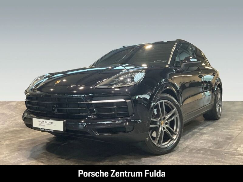 Schwarz tiefschwarzmetallic metallic Gebraucht 2019 Porsche Cayenne SUV | 65.890 € (Etwas zu teuer) - Bild 1/4