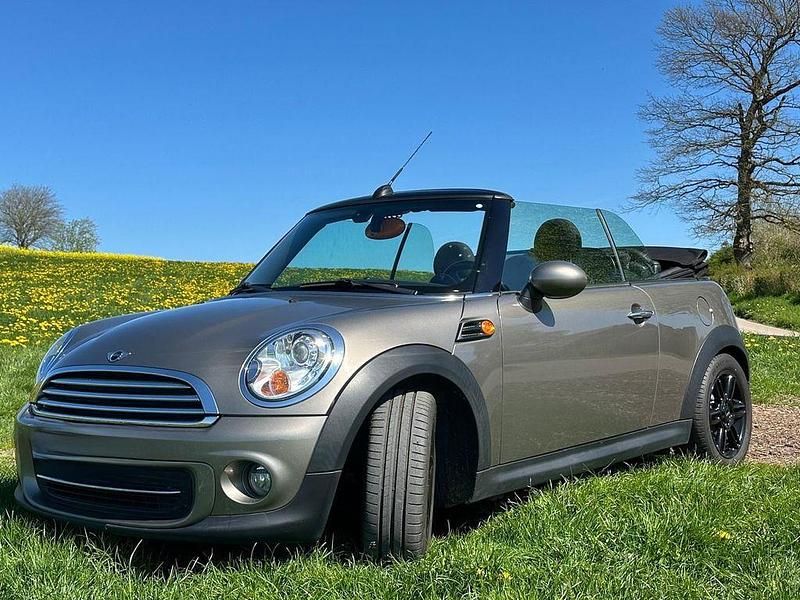 Gebraucht Mini Cooper 122 PS (89 kW) 2012 Kleinwagen