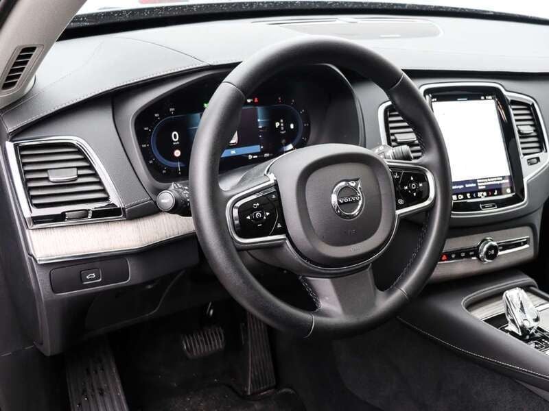 Gebraucht Volvo XC90 Plus 235 PS (172 kW) 2023 Grau SUV