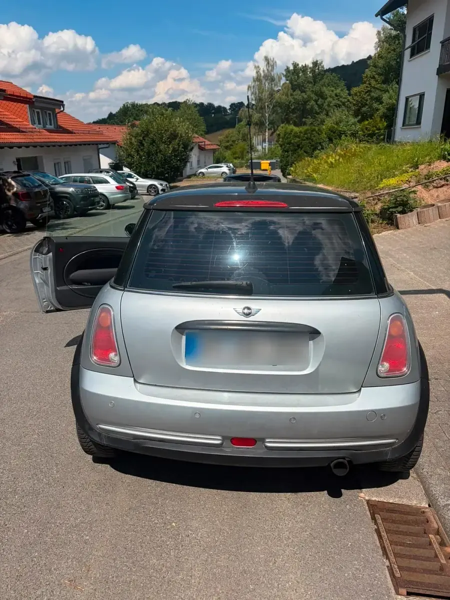 Gebraucht Mini Cooper 90 PS (66 kW) 2005 Silber Kleinwagen