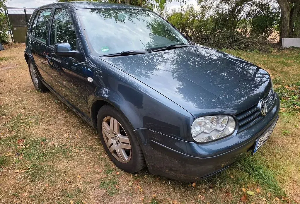 Gebraucht VW Golf IV 75 PS (55 kW) 2002 Andere farben Limousine
