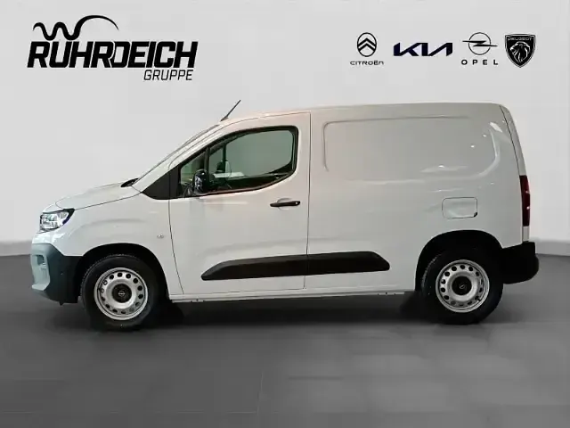 Neu Opel Combo Comfort 102 PS (75 kW) 2026 Weiß Van / Kleinbus