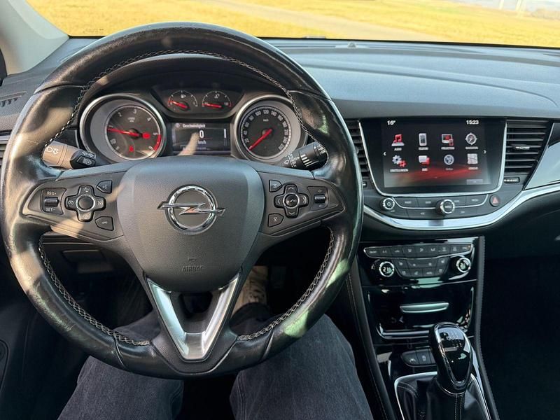 Gebraucht Opel Astra Dynamic 160 PS (117 kW) 2016 Blau Kombi