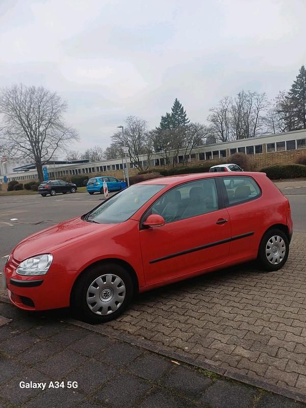 Gebraucht VW Golf V 2004 Rot Kleinwagen