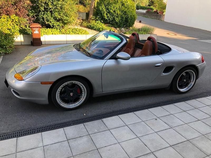 Silber Gebraucht 1998 Porsche Boxster Cabrio | 15.900 € (Superpreis) - Bild 1/4