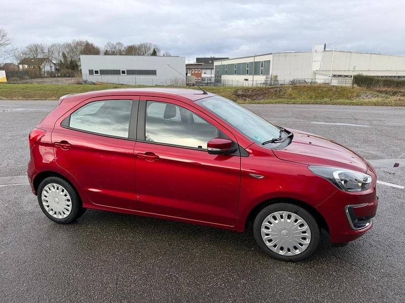 Gebraucht Ford Ka Plus Cool & Connect 86 PS (63 kW) 2019 Rot Kleinwagen