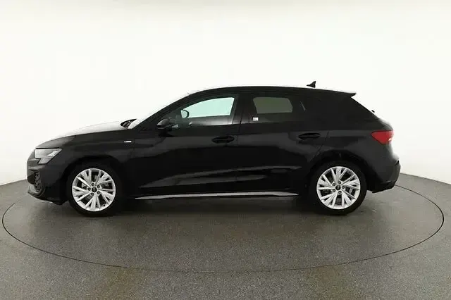 Neu Audi A3 Comfort 2025 Andere Limousine