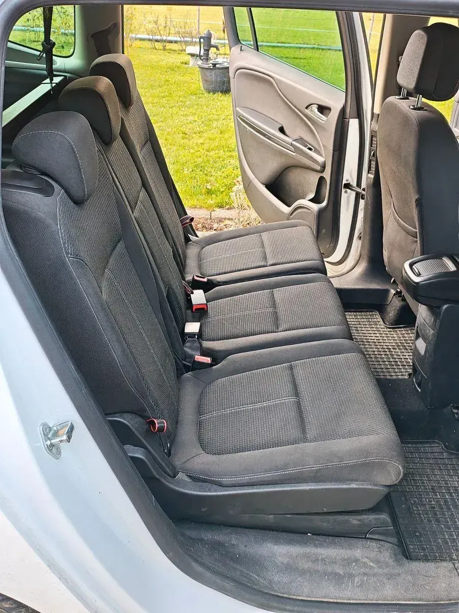 Gebraucht Opel Zafira Tourer 170 PS (125 kW) 2018 Weiß Van / Kleinbus