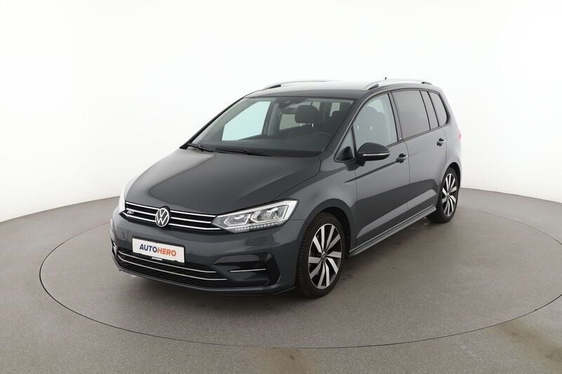 Grau Gebraucht 2022 VW Touran Active Van / Kleinbus | 30.610 € (Fairer Preis) - Bild 1/4