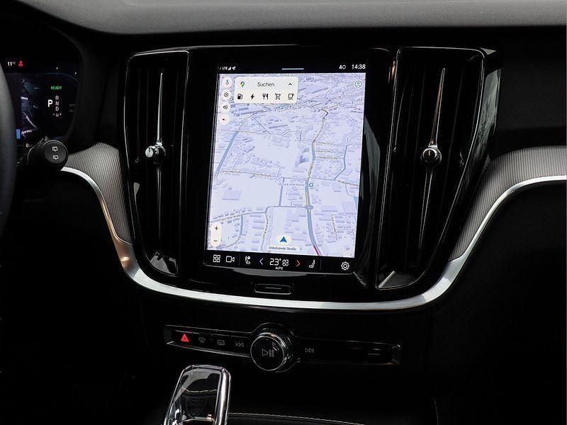 Gebraucht Volvo V60 349 PS (256 kW) 2023 Grau Kombi