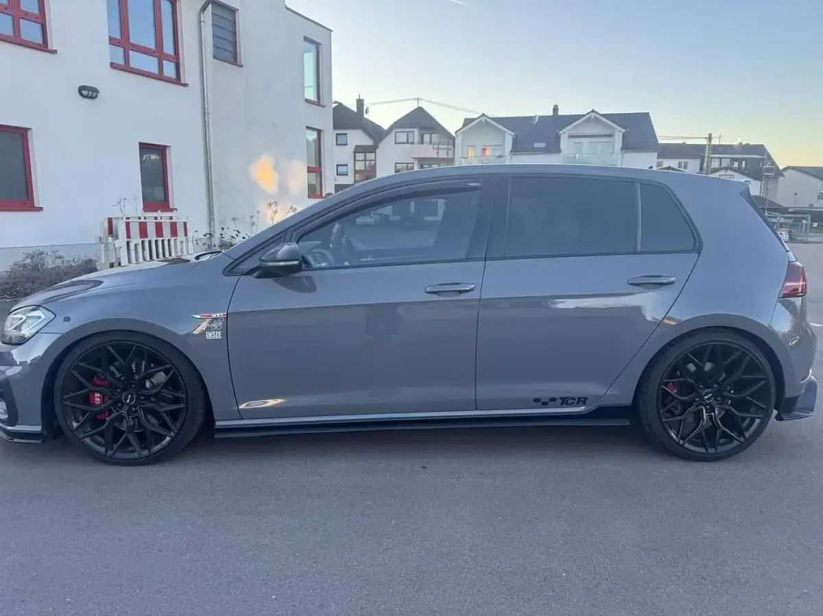 Gebraucht VW Golf VII GTI 410 PS (301 kW) 2019 Grau Limousine