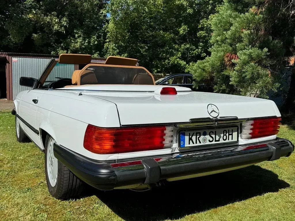 Gebraucht Mercedes 560 231 PS (169 kW) 1986 Weiß Cabrio