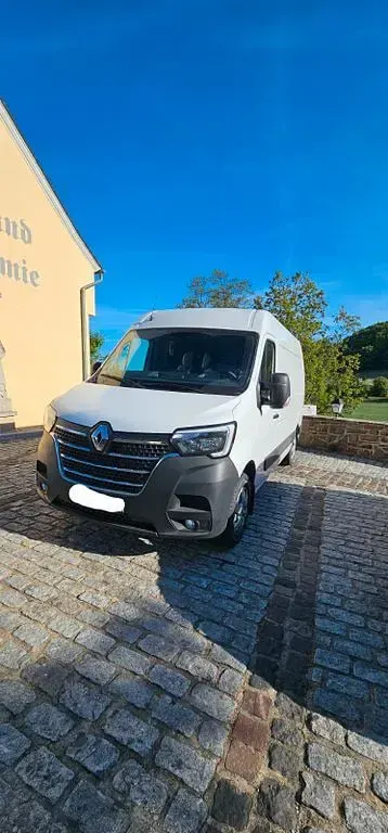 Gebraucht Renault Master 135 PS (99 kW) 2022 Weiß Van / Kleinbus
