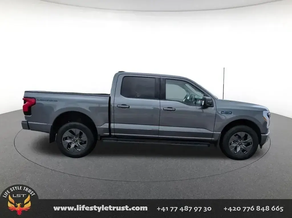 Gebraucht Ford F-150 425 kW (579 PS) 2025 Grau Pickup