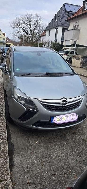Gebraucht Opel Zafira Tourer 140 PS (102 kW) 2013 Silber Van / Kleinbus