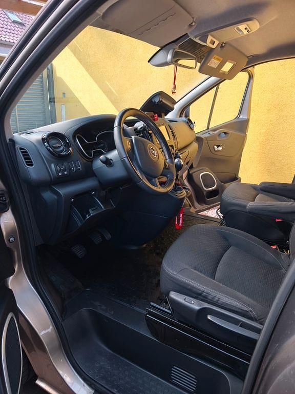 Gebraucht Opel Vivaro 144 PS (105 kW) 2017 Van / Kleinbus
