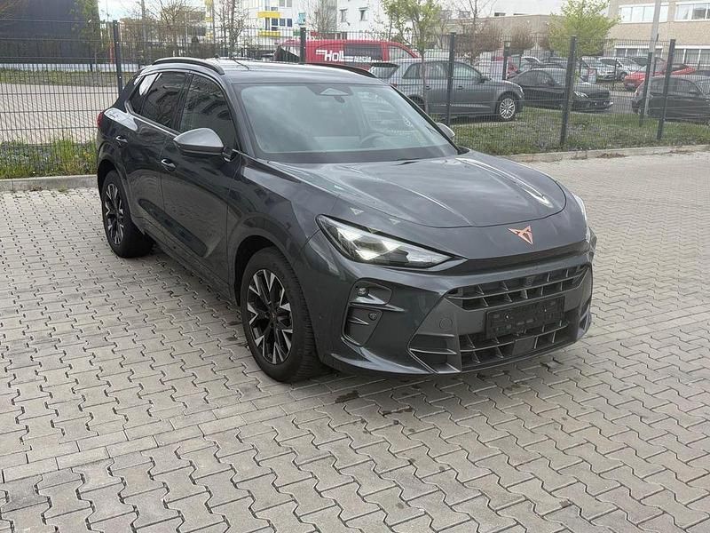 Second-hand Cupra Terramar 150 CP (110 kW) 2025 Gri SUV