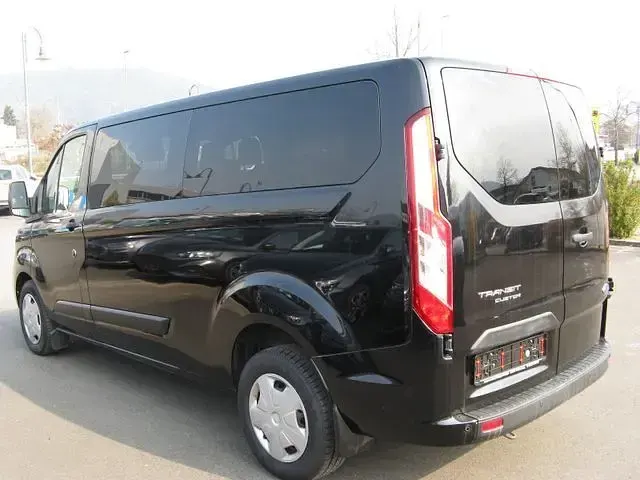 Gebraucht Ford Transit Custom 131 PS (96 kW) 2022 Van / Kleinbus