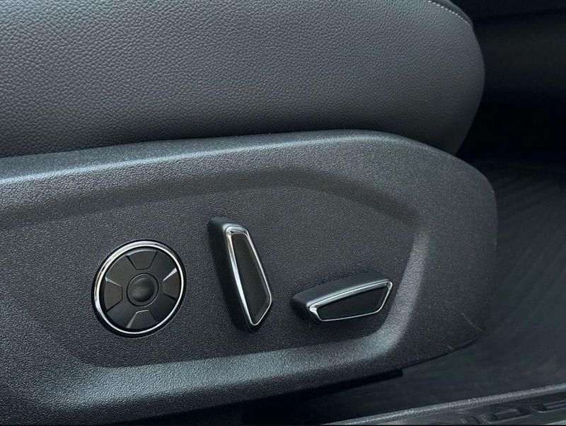 Gebraucht Ford Mondeo Titanium 179 PS (131 kW) 2016 Grau Kombi